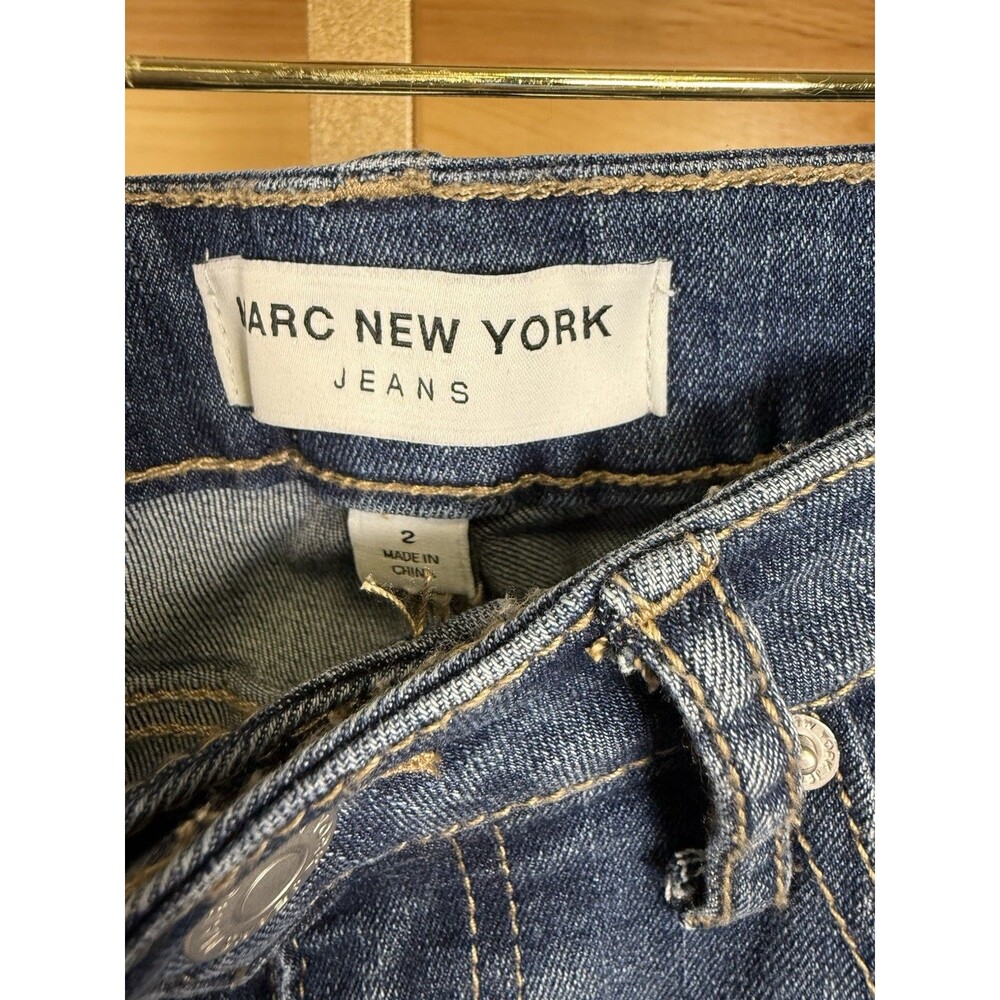 Marc New York Two-Toned Blue Flare Jeans Women’s Size 2 - Picture 4 of 6